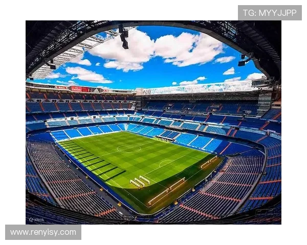 聚焦世界足球巨星成长之路与赛场传奇故事全景深度多维解析探索篇